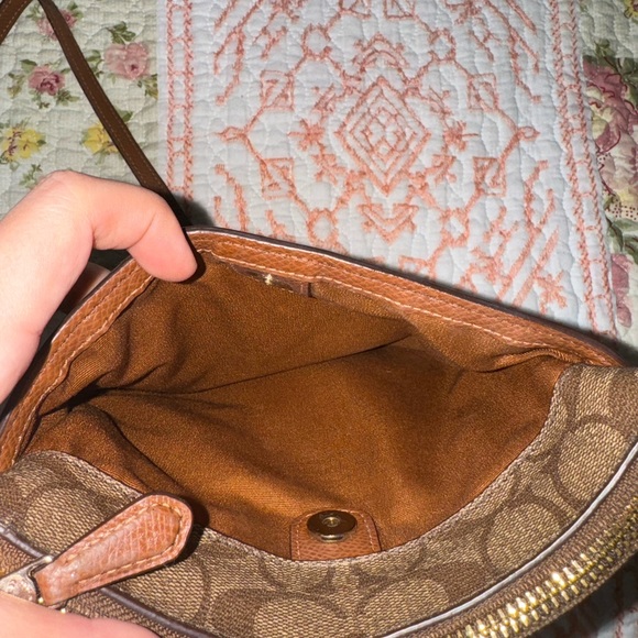 Coach Logo Crossbody Purse with Gold Hardware - Picture 6 of 6